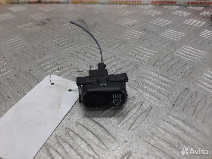 Кнопка корректора фар Mercedes-Benz E-Класс