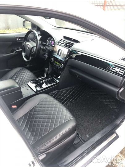 Toyota Camry 2.5 AT, 2014, 180 000 км
