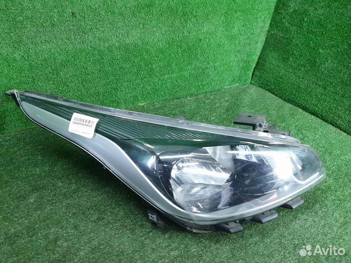 Фара правая Kia Rio
