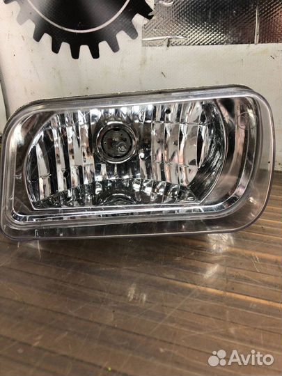 Фара противотуманная левая BAW Fenix