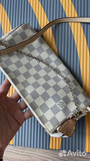 Клатч Louis Vuitton