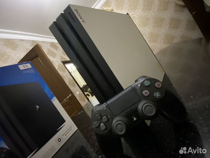 Sony PS4 pro 1tb