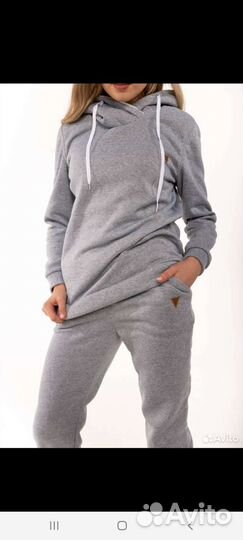 Костюм спортивный 50-52 новый