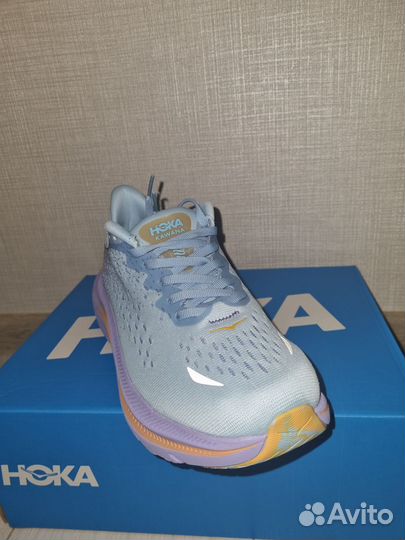 Кроссовки hoka женские