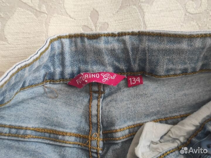 Джинсы девочке 134, утепленные