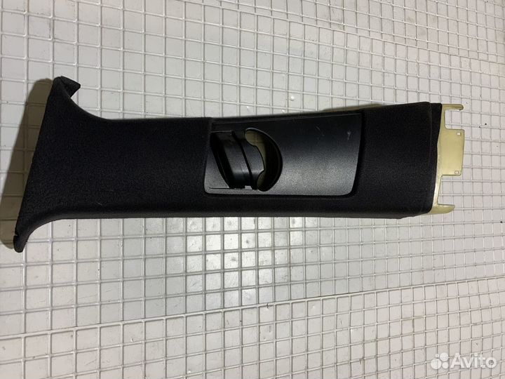 Обшивка стойки BMW X5 E53 рестайлинг