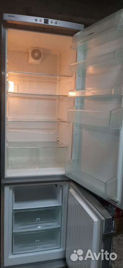 Холодильник 