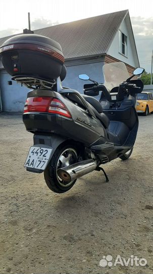 Suzuki skywave 400