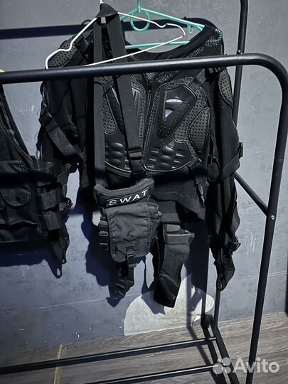 Шлем и черепаха