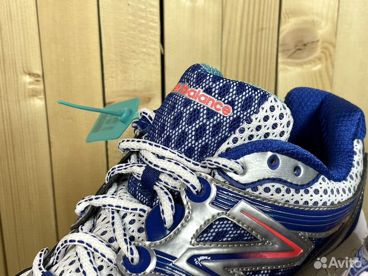 New Balance 860v3 Silver