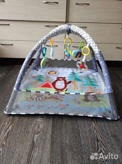 Развивающий коврик для малышей