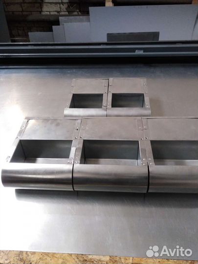 Бункерная кормушка для кроликов