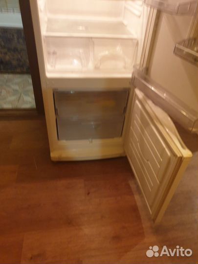 Холодильник на запчасти