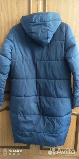 Пуховик зимний женский 46