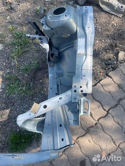 Лонжерон левый четверть 8693857