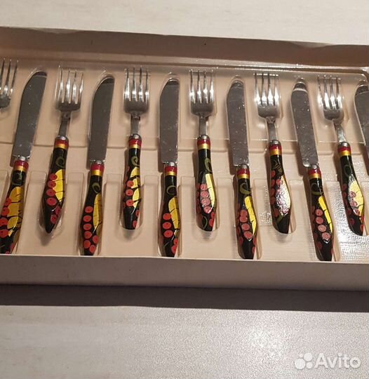 Комплект столовых приборов хохлома