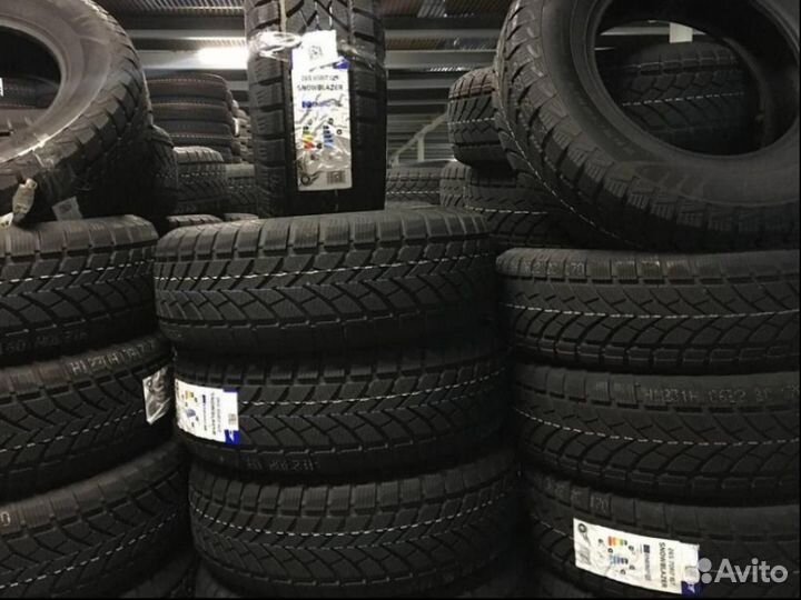 Windforce Snowblazer 265/65 R17 112T