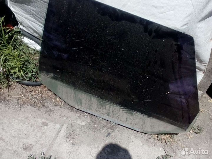 Заднин стекла дверей Калина гранта седан