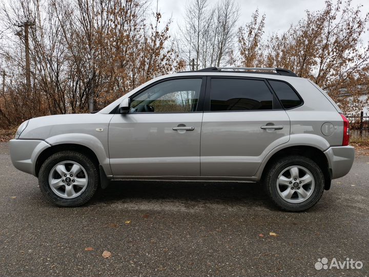 Hyundai Tucson 2.0 МТ, 2008, 200 000 км