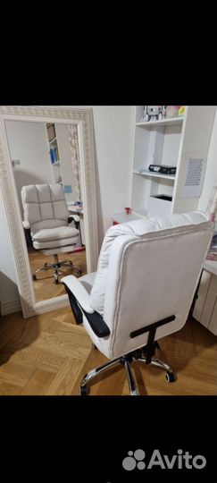 Компьютерное кресло руководителя #909