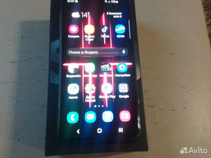 Телефон Samsung galaxy s10e 6/128гб