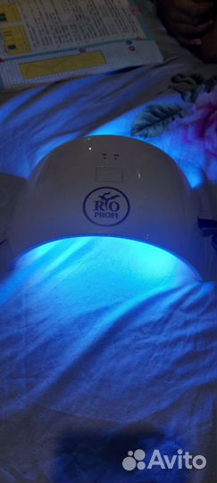 Уф лампа для ногтей новая