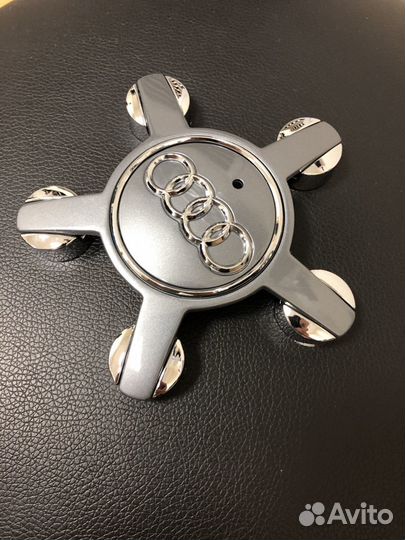 Заглушка крышка колпак на диски Ауди