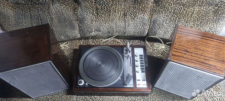 Проигрыватель винила вега 002