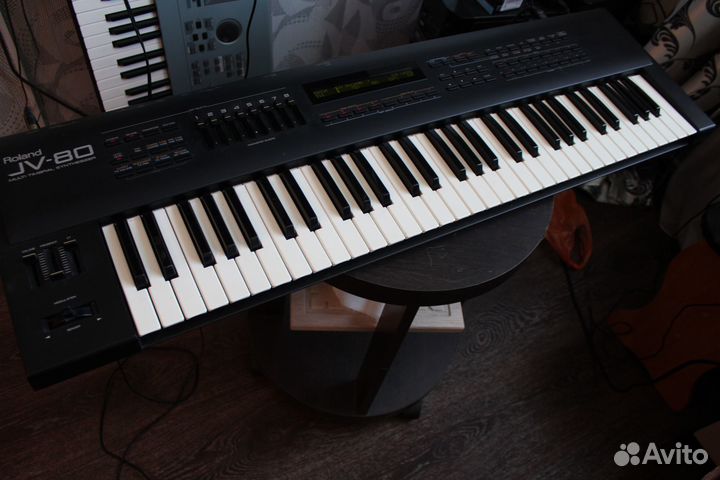 Roland JV80