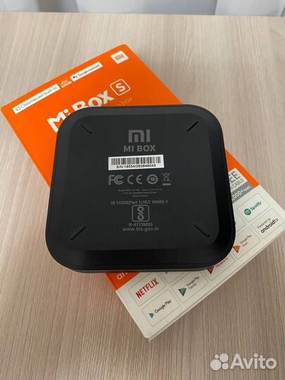 Xiaomi Mi Box S 4K / тв-приставка / Android TV