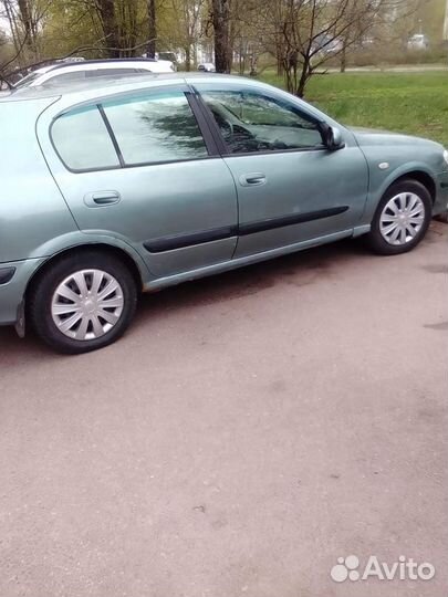 Nissan Almera, 2000