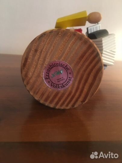 Статуэтка немецкий курильщик