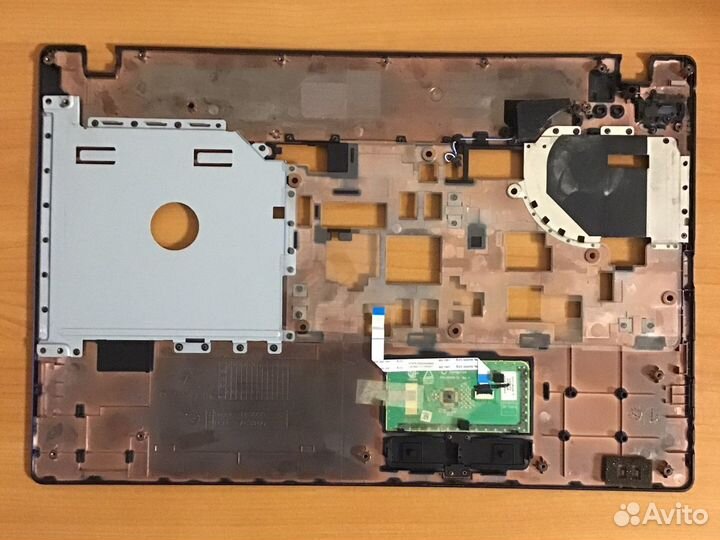 Топкейс (палмрест) с тачпадом