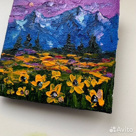 Картина маслом магнитик горы пейзаж цветы
