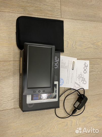 Электронная книга Digma a700