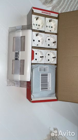 Рамка двухместная и обноместная Schneider 21шт