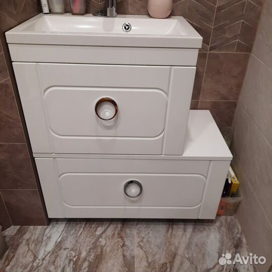 Мебель для ванной комнаты бу