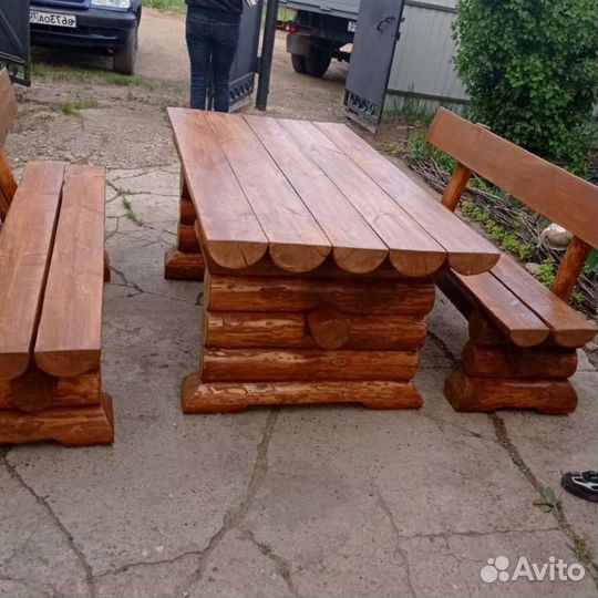 Стол в беседку