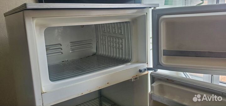 Холодильник