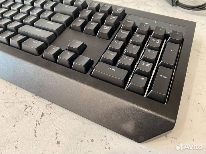 Razer BlackWidow Chroma V2 (Green Switches)