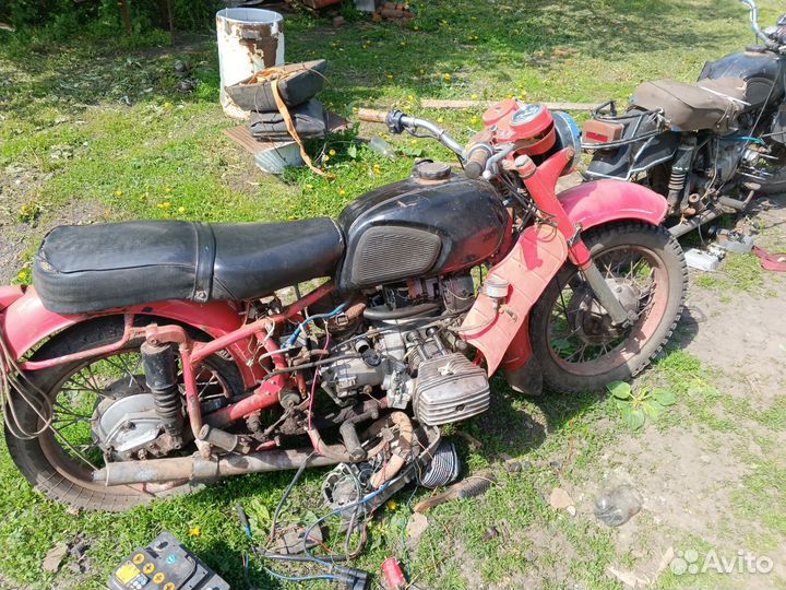 Продам два Днепра