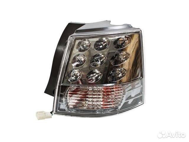 Фонарь правый задний в крыло Outlander XL