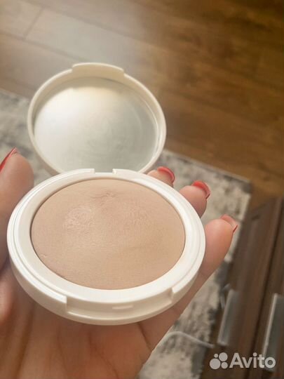 Shik пудра medium