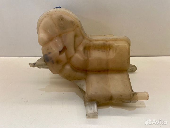 Бачок расширительный Audi A6 C6 2.0 2008