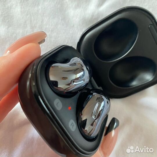 Наушники samsung galaxy buds live