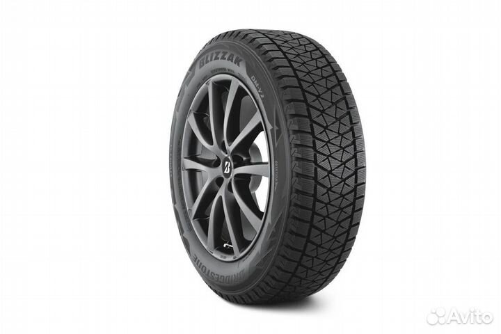 Bridgestone Blizzak LM-005 205/55 R17 95V