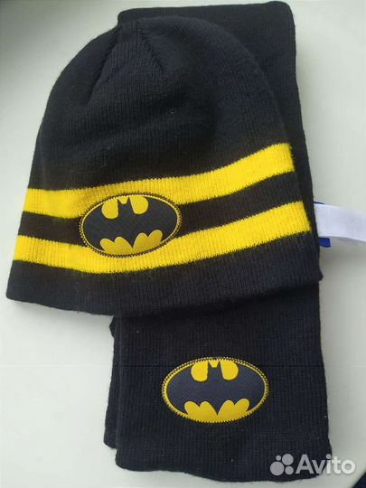 Комплект шапка шарф и варежки Batman