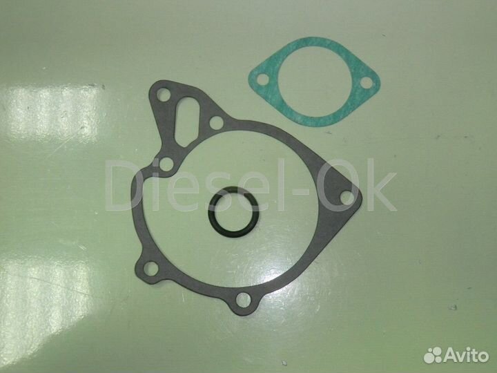 Помпа охлаждения 4D56 T, D4BX MD050450