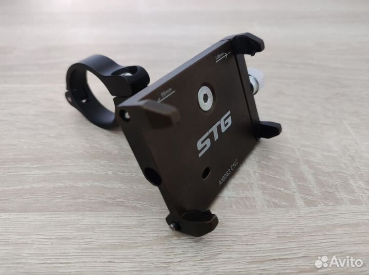 Держатель телефона велосипедный STG