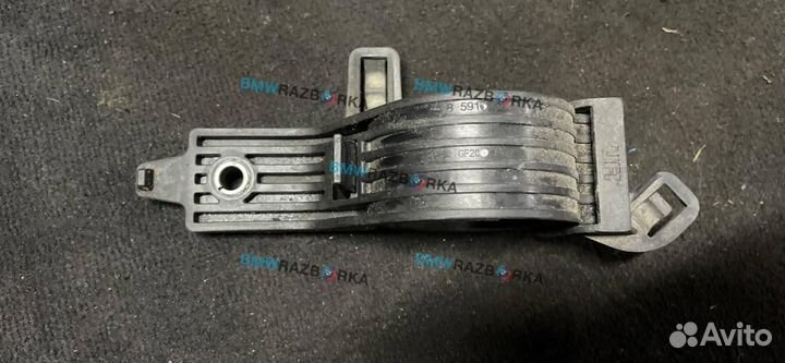 Кронштейн топливного фильтра BMW 2 Gran Tourer F46